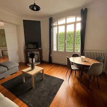 Appartement Superbe Bord De Oise Et Centre