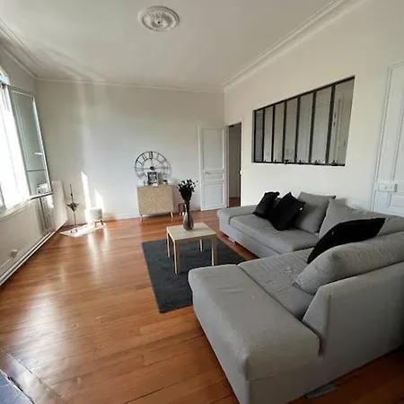 Superbe Bord De Oise Et Centre Appartement
